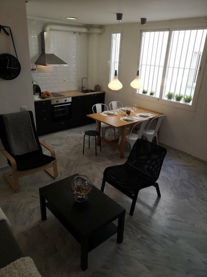 Apartament Gigantes Malaga Zewnętrze zdjęcie