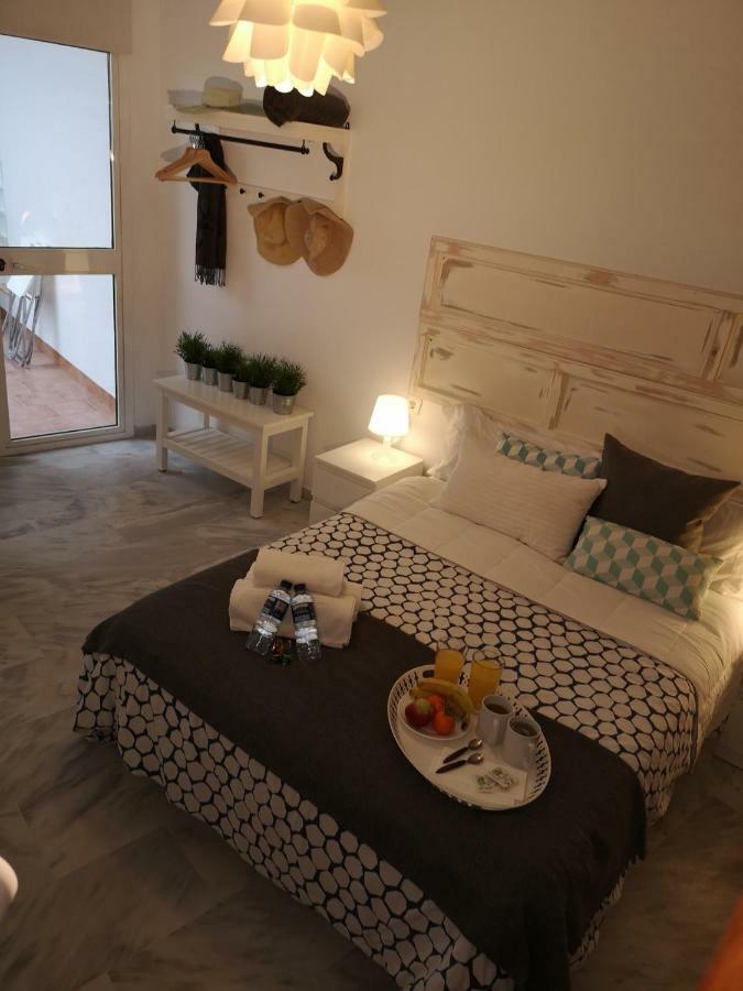 Apartament Gigantes Malaga Zewnętrze zdjęcie