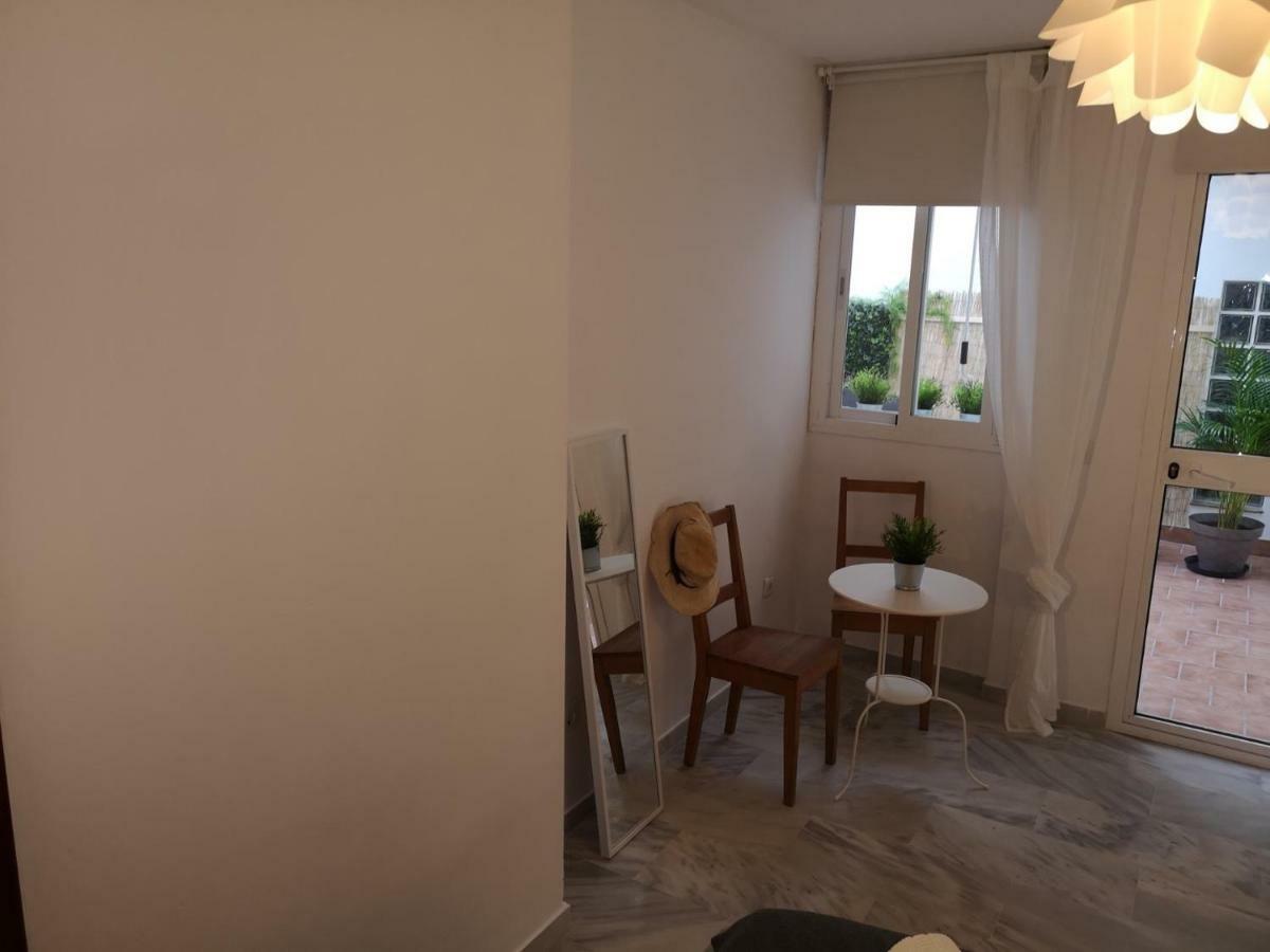 Apartament Gigantes Malaga Zewnętrze zdjęcie